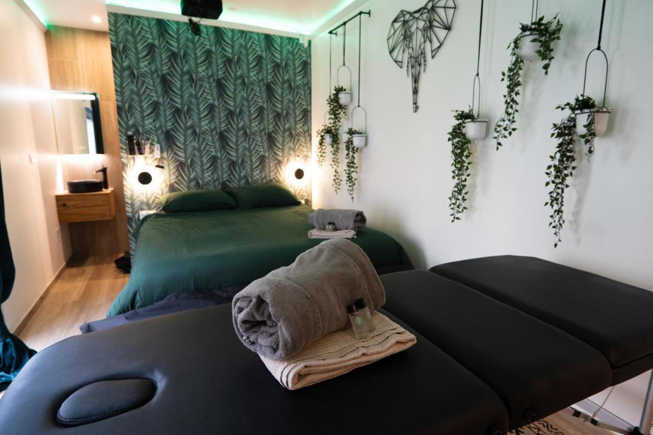 Capsule Thailande I Sauna I Balneo I Console I Jeux En Bois I Cinema I Cour Interieure Trith-Saint-Leger Dış mekan fotoğraf