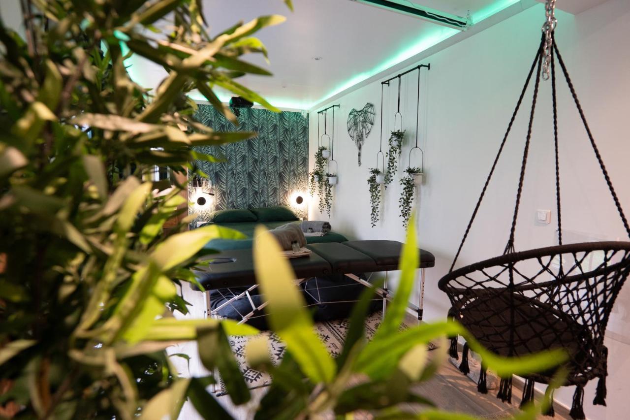 Capsule Thailande I Sauna I Balneo I Console I Jeux En Bois I Cinema I Cour Interieure Trith-Saint-Leger Dış mekan fotoğraf